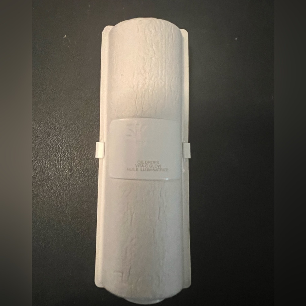 (SOLD OUT) BNIB SKKN by Kim Vital Glow Oil Drops - 2 Available
